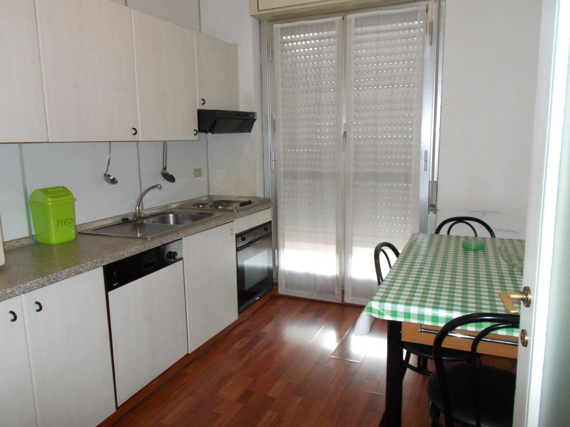 Residence Pola Milan Exterior photo